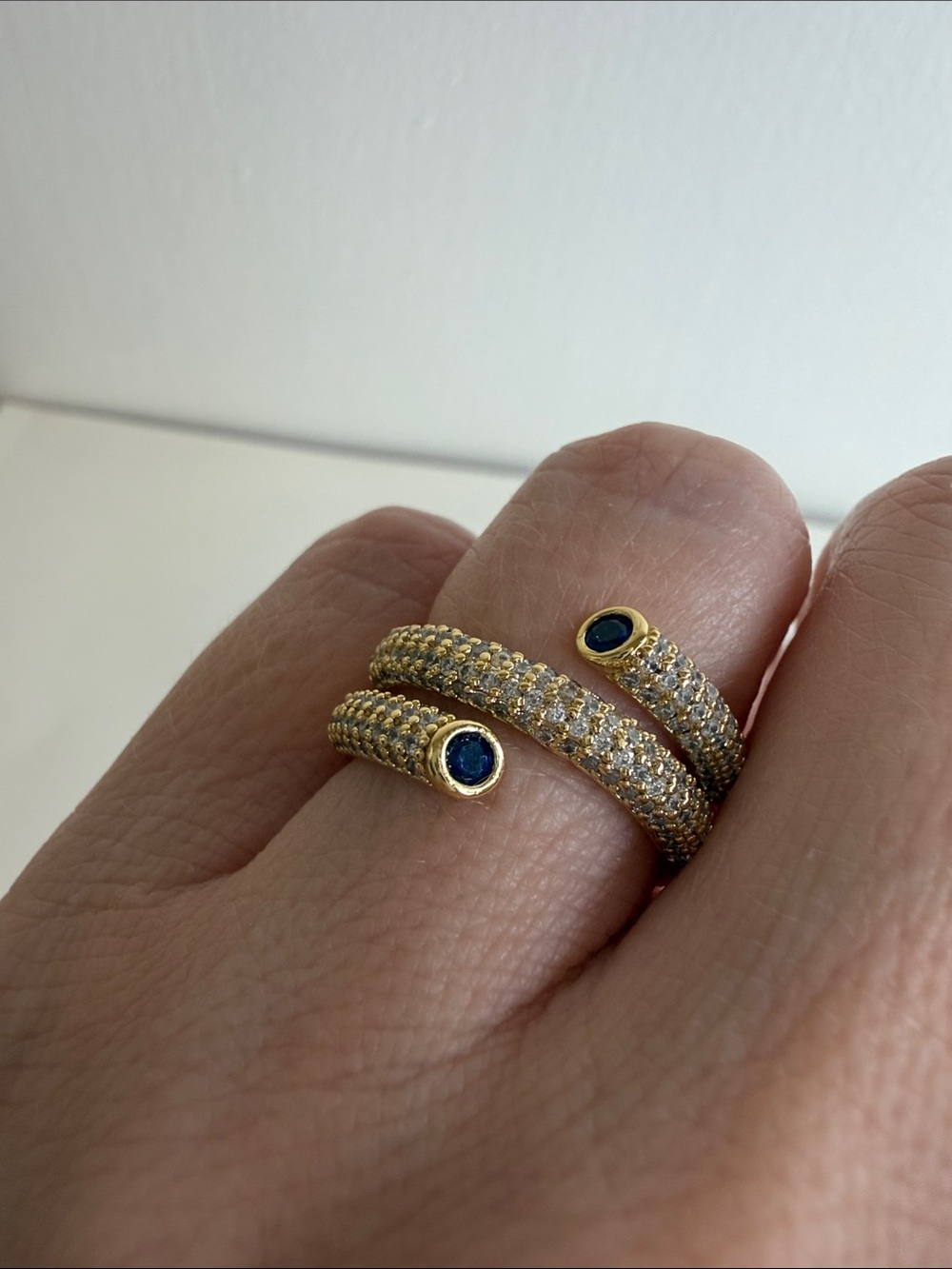 Bomb Party September 2026 Quiet Luxury Ring Size 5 - Gold - Picture 6 of 7